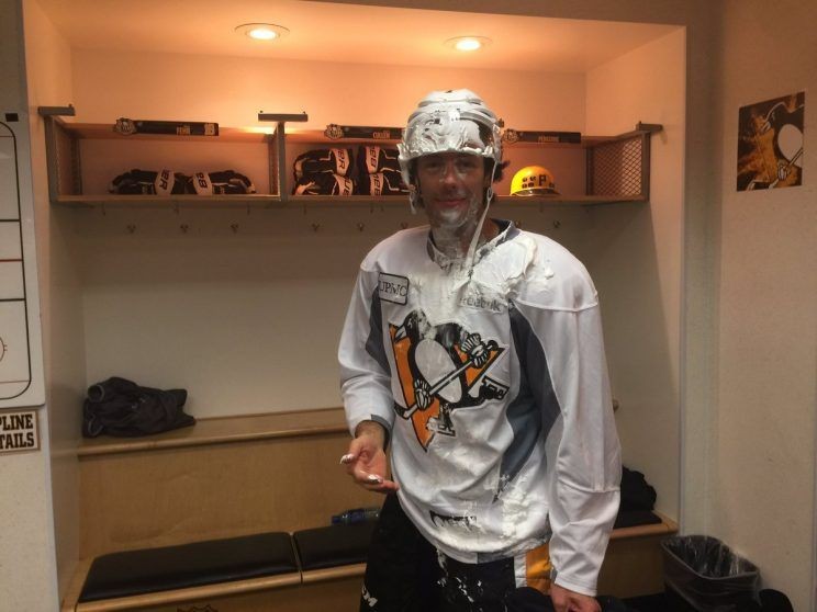 Petite surprise pour les 40 ans de Matt Cullen