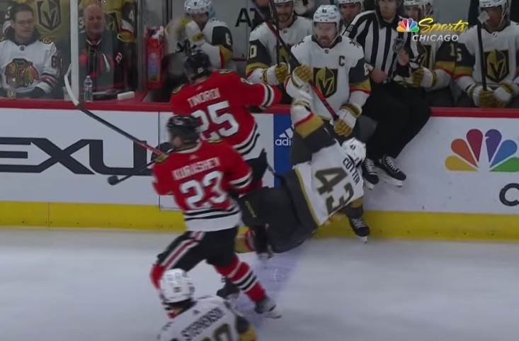 Un joli bloc de  Jarred Tinordi sur Paul Cotter