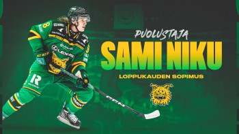 Sami Niku signe à Ilves