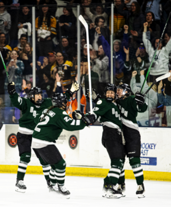 Alina Mueller aide Boston a décroché sa place en play-offs