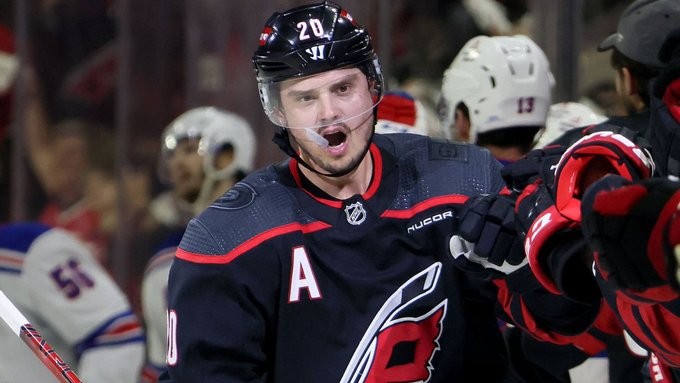 Plus de play-offs consécutifs avec au moins 10 points