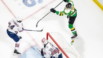 Un airhook dans le championnat d'OHL