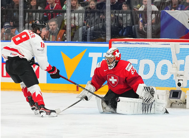 Leonardo Genoni offre une finale à la Suisse