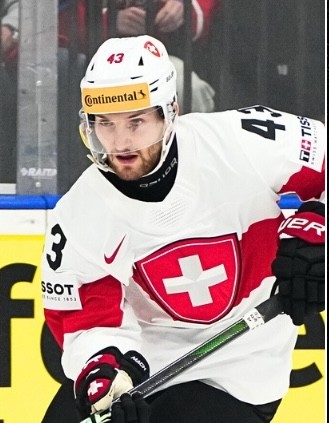 Andrea Glauser a un tir presque aussi puissant que celui de Victor Hedman