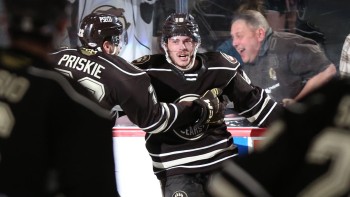 Pierrick Dubé offre un second point à Hershey