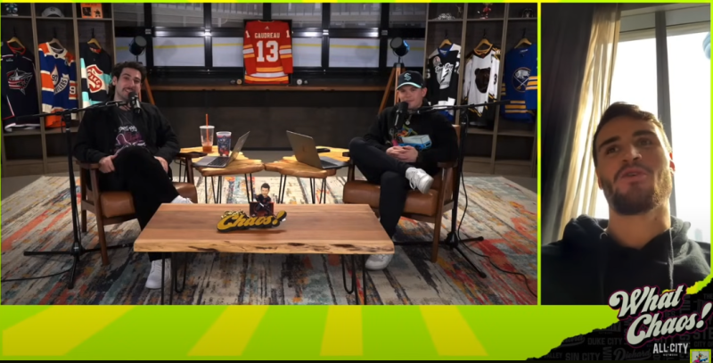 Joey Daccord wünscht sich eine Regeländerung, damit die Torhüter mehr Tore schießen können.