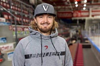 Adam Brodecki devrait patiner en Swiss League