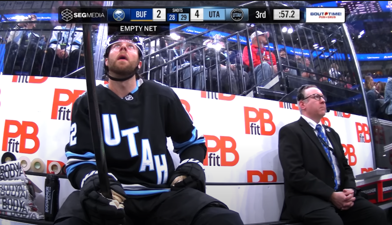 Une pénalité différée contre un joueur tout de même crédité d'un goal