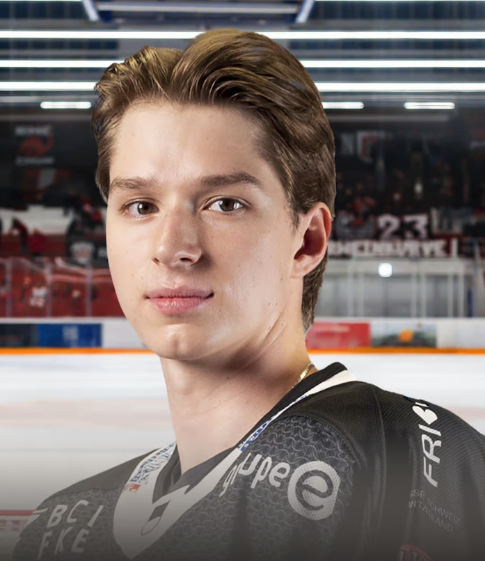 Santiago Näf passe de Fribourg à Coire