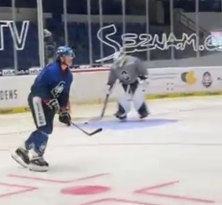 Jaromír Jágr a lancé sa préparation mais n'est pas encore certain de jouer