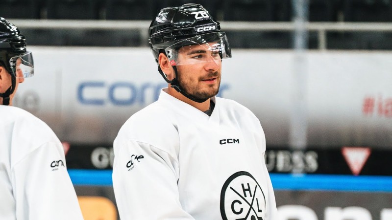 Kurzes Interview mit Timo Meier nach seinem Training mit Lugano