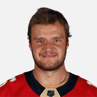 Aleksander Barkov se blesse lors d'un entraînement