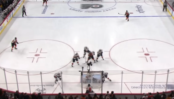 L'assist parfait de Zegras pour servir Couturier