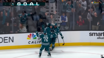 Un grand Philipp Kurashev mène les Sharks à la victoire, Nico Hischier lui aussi en verve