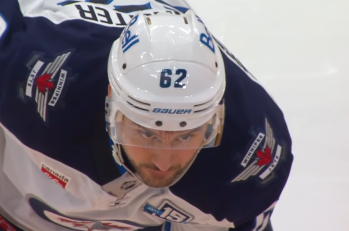 Zwei Tore von Nino Niederreiter genügen, um die Jets glücklich zu machen