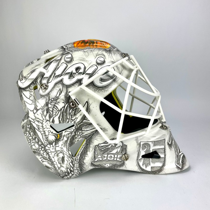 Le nouveau masque de Noah Patenaude dans les détails