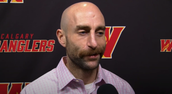 Suspendu en NHL, Mitch Love signe en KHL