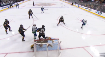 L'arrêt de la nuit est pour Akira Schmid