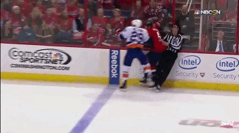 Le dangereux métier de juge de ligne