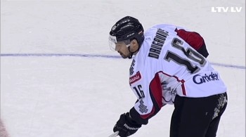 Kaspars Daugavins remet ça et marque un penalty original