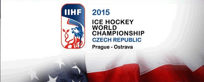 Un superbe but du centre de la glace en hockey luge