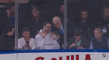 Le fan et sa place à 4'500 $