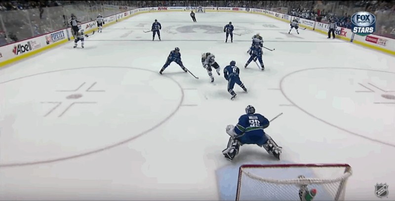 Vidéo : un p'tit bonjour à la famille pour Patrick Sharp