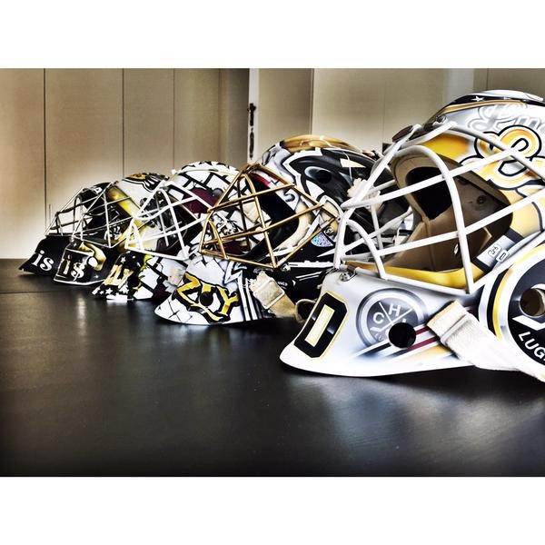 Les masques d'Elvis Merzlikins et Ivars Punnenovs pour la saison prochaine