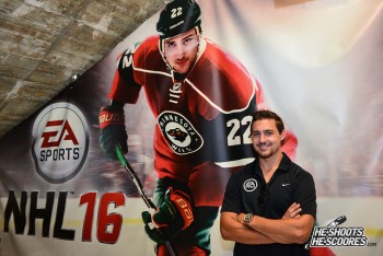 Nino Niederreiter en couverture de NHL 16 pour la Suisse
