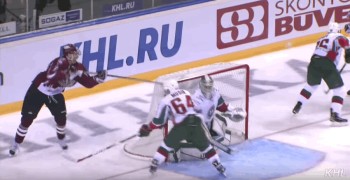 Un joli geste mal récompensé en KHL