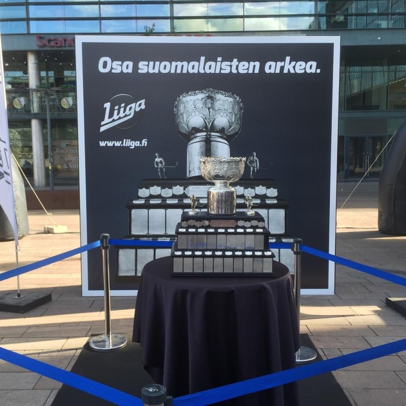 Une campagne promo originale et un superbe trophée pour la ligue finlandaise