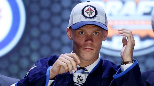 Nikolaj Ehlers à l'honneur du site de la NHL