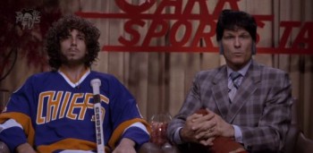 Marc-Andre Fleury rejoue une scène culte de Slapshot