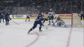 A voir : déjà trois magnifiques arrêts en NHL