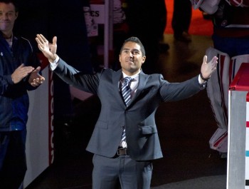 A voir : Francis Bouillon honoré au Centre Bell