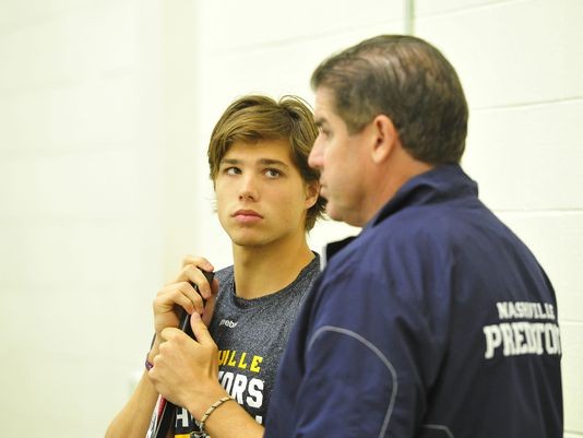 Peter Laviolette explique son choix de renvoyer Kevin Fiala en AHL