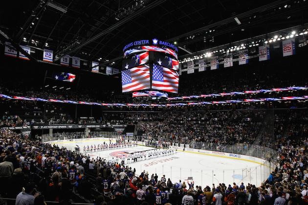 A voir : les Islanders inaugurent leur nouveau domicile