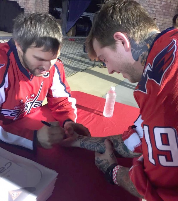 Fan d'Alex Ovechkin jusque dans la peau