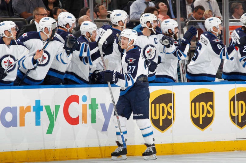 Nikolaj Ehlers marque son premier but en NHL