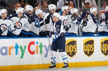 Nikolaj Ehlers marque son premier but en NHL