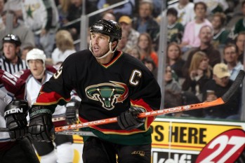 Top 20 des maillots les plus laids de l'histoire de la NHL