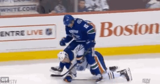 Jolie chorégraphie de Derek Dorsett et Lauri Korpikoski