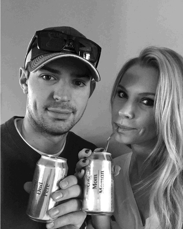 Carey et Angela Price ont trouvé une façon originale d'annoncer leur heureux événement