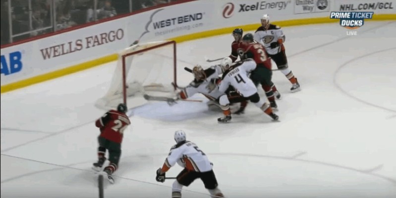 A voir : plusieurs arrêts de grande classe en NHL