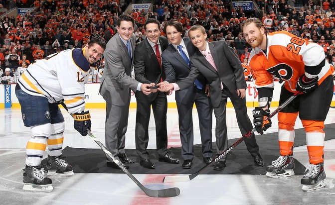 Quizz : où est Daniel Brière sur cette photo ?