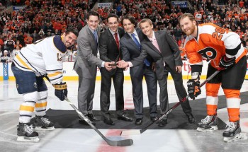 Quizz : où est Daniel Brière sur cette photo ?