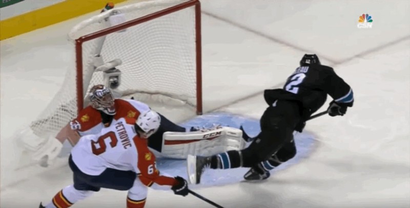 Superbes buts de Patrick Marleau et Jack Eichel