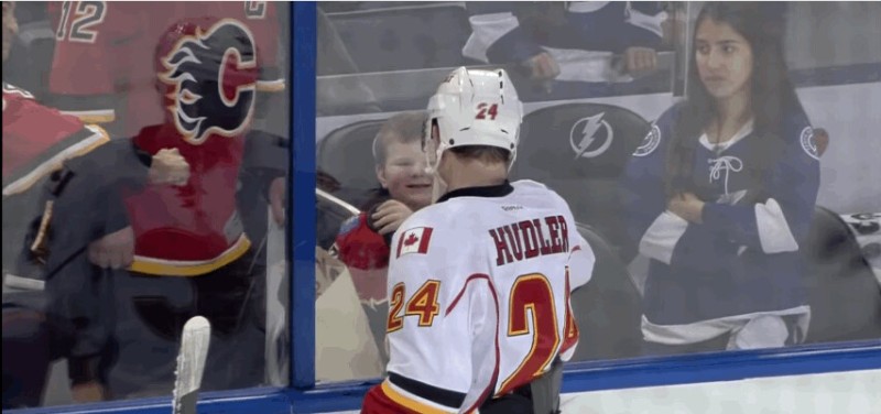 Jiri Hudler a fait un heureux