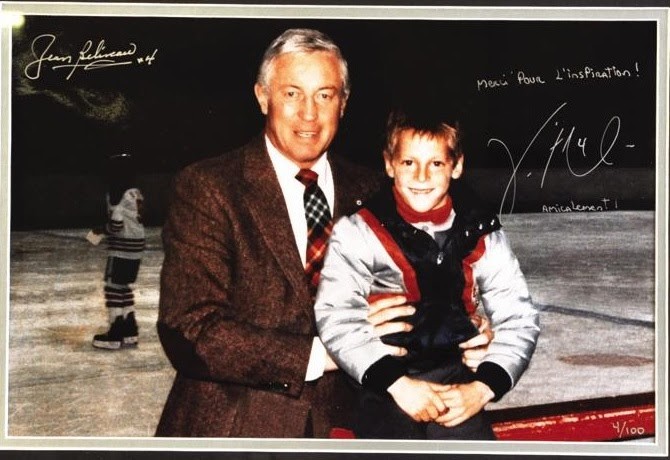 Qui est avec Jean Béliveau sur cette photo ?
