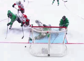 Antti Niemi répare sa bourde de la plus belle des façons
